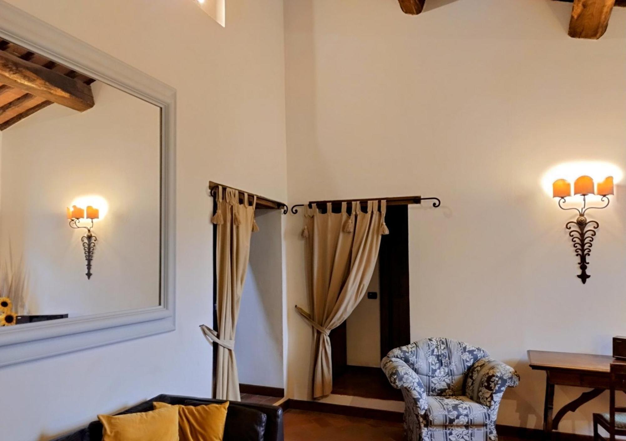 Tuscan Rooms Greve in Chianti Esterno foto